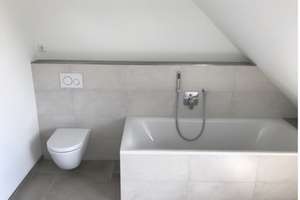 Moderne, verkehrsgünstige & großzügige 3,5-Zimmer Maisonette Wohnung mit Blick auf den Wiesengrund  – Eltersdorfer Straße 70b, 91058 Eltersdorf, Erlangen – Vorschaubild 7