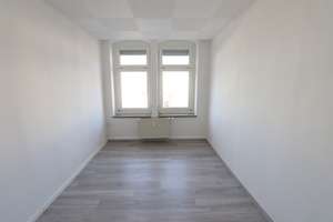 Tolle 4-Raum-Wohnung in Bernsdorf - Für EIGENNUTZER – Turnstraße 5, 9126 Bernsdorf, Chemnitz – Vorschaubild 5