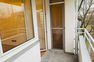 3 Zimmer Wohnung -  kernsaniert - inkl. neuer Einbauküche - zwischen Dutzendteich und Luitpoldhain – Schultheißallee 65, 90478 Nürnberg – Vorschaubild 7