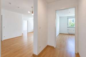 **Renditestarke Wohnung (ca. 5,5%) mit idealem Grundriss für WG-Konzept- Schwabing-Freimann** – Die vollständige Adresse der Immobilie erhältst du vom Anbieter., 80939 Freimann, München – Vorschaubild 1