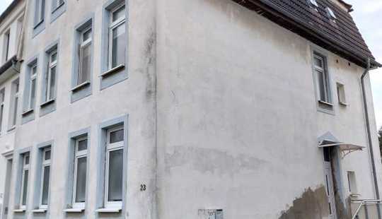 Bild von 1918er Haus in Wismar: Sanierungsbedürftig aber nah zur Stadtmitte gelegen