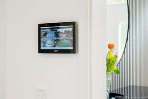 Stilvolles Zuhause mit moderner Technik und großzügigem Raumangebot – 60438 Kalbach-Riedberg, Frankfurt am Main – Vorschaubild 3