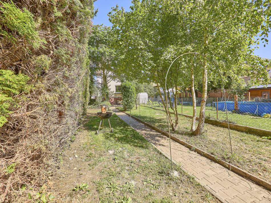 32 Außenbereich - Garten 1.4