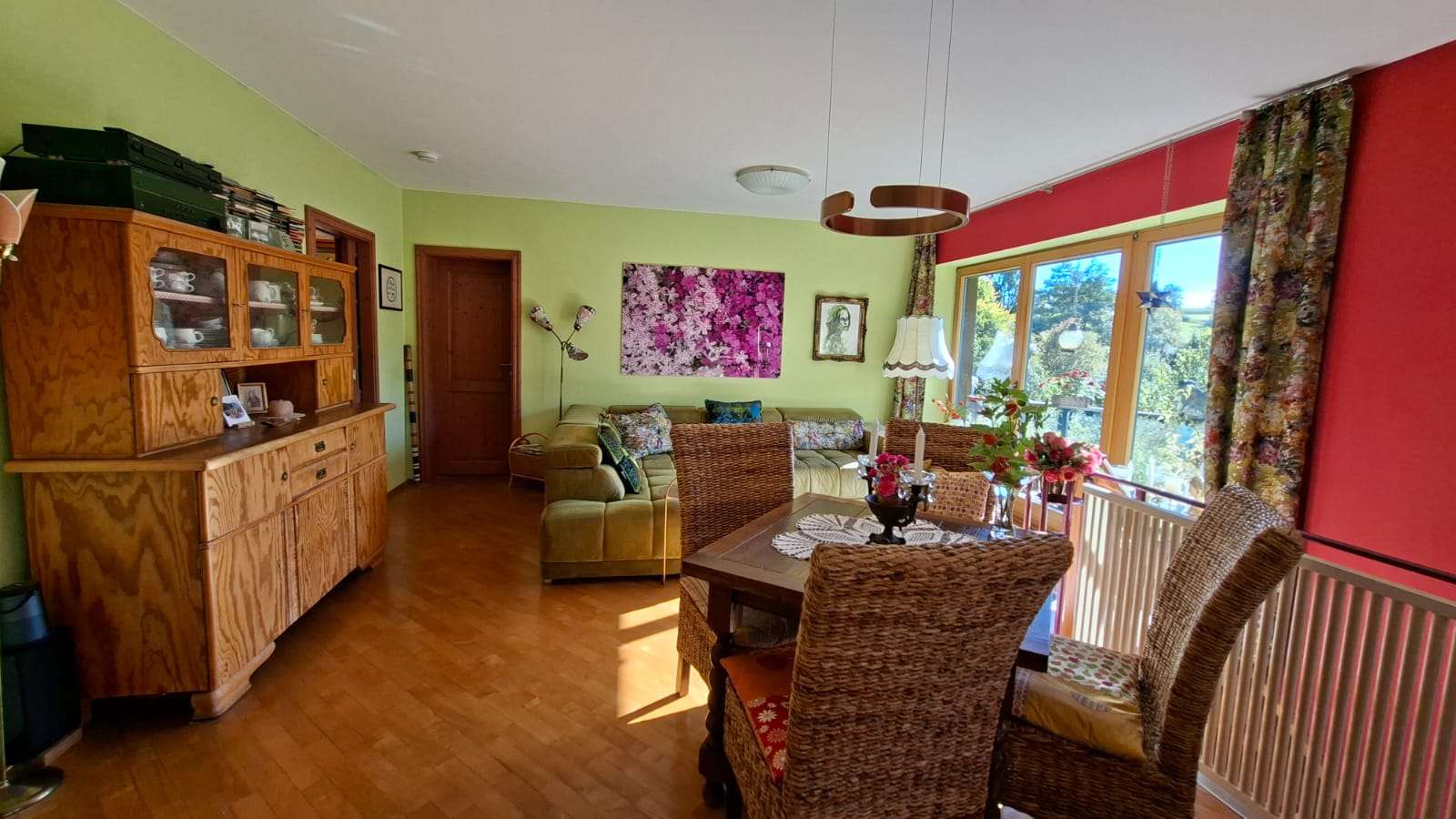 Immobilie in Nümbrecht - Großzügiges Einfamilienhaus mit viel Potenzial und weitläufigem Garten in ruhiger Lage von Nümbrecht - Bild 14