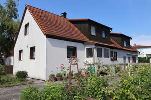 Einfamilienhaus mit Einliegerwohnung und Anbau mit großem Garten Ingolstadt-Ringsee