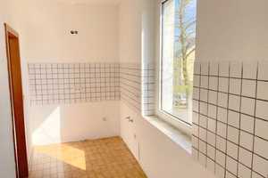 Ihr neues Zuhause mit Wohlfühlfaktor – Lichtdurchflutete 2-Zimmer-Wohnung in Düsseldorf-Reisholz – Düsseldorf – Vorschaubild 6