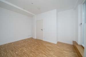 Exklusive 3-Zimmer Dachgeschosswohnung in Berlin Prenzlauer Berg - provisionsfrei ! – Bornholmer Str. 78, 10439 Prenzlauer Berg, Berlin – Vorschaubild 12