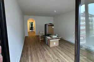 Property thumbnail 9