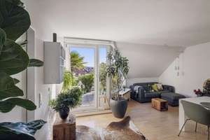 Traumhafte Dachgeschosswohnung mit Blick über Stuttgart – Christophstraße 26, 70180 Heusteigviertel, Stuttgart – Vorschaubild 4