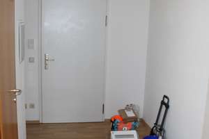 Frisch Sanierte 2,5 Zi. Whg. mit Balkon, Studio und TG-Stellplatz – Die vollständige Adresse der Immobilie erhältst du vom Anbieter., 90491 Sankt Jobst, Nürnberg – Vorschaubild 9