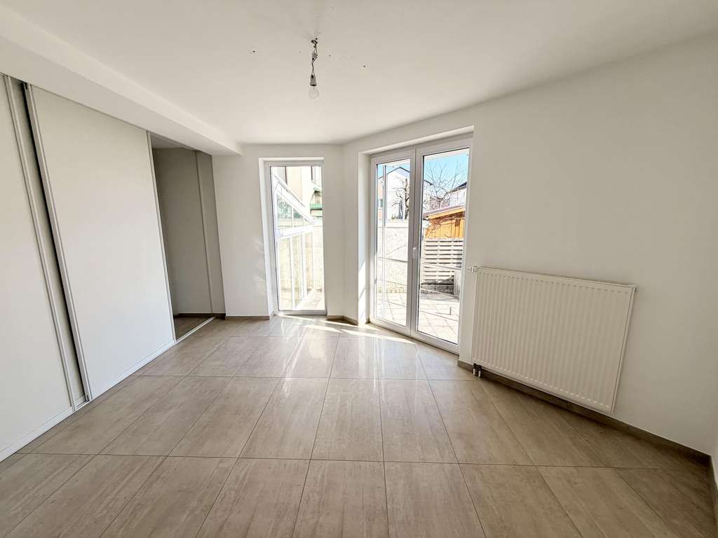 Immobilie in Münster (Hessen) - 2-Familienhaus mit gehobener Ausstattung in Münster - Bild 4