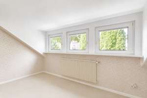 Ein Zuhause zum Verlieben – Charmantes Anwesen mit Pool, Sauna und mediterranem Flair – 45259 Heisingen, Essen – Vorschaubild 12