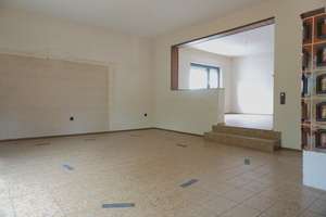 250 qm bewohnbare Fläche, 525 qm Grundstück, Garage und Wohnkeller – Die vollständige Adresse der Immobilie erhältst du vom Anbieter., 69190 Walldorf – Vorschaubild 3
