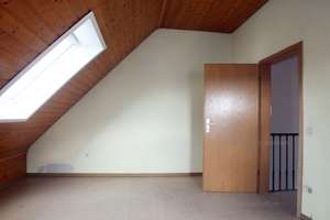 +Platzwunder+ DHH + frei + kleiner Garten + keine Käuferprovision – Nobileweg 1B, 70439 Stammheim-Süd, Stuttgart – Vorschaubild 27