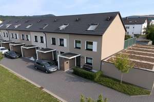 Zögern Sie nicht: Neuwertiges Reiheneckhaus mit Garten, Garage und Freistellplatz in Süßen – Die vollständige Adresse der Immobilie erhältst du vom Anbieter., 73079 Süßen – Vorschaubild 16