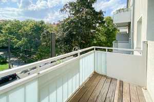 RENOVIERUNGSBEDARF | 2 ZIMMER MIT BALKON IN DER GRÜNEN OASE - PRENZLAUER BERG | PROVISIONSFREI | – John-Schehr-Straße 61, 10407 Berlin – Vorschaubild 6