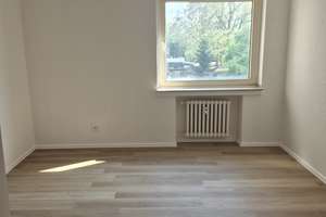 Schöne 3 Zimmer in zentraler Lage – Reichenberger Str. 7, 47166 Alt-Hamborn, Duisburg – Vorschaubild 3