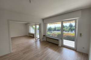 Renovierte 3 Zimmerwohnung in der Solinger Südstadt  – Die vollständige Adresse der Immobilie erhältst du vom Anbieter., 42659 Burg/Höhscheid, Solingen – Vorschaubild 2