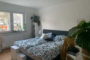 Attraktive und sanierte 3-Zimmer-Wohnung mit gehobener Innenausstattung mit Balkon in Wuppertal – Hauptstraße 19, 42349 Wuppertal – Vorschaubild 3
