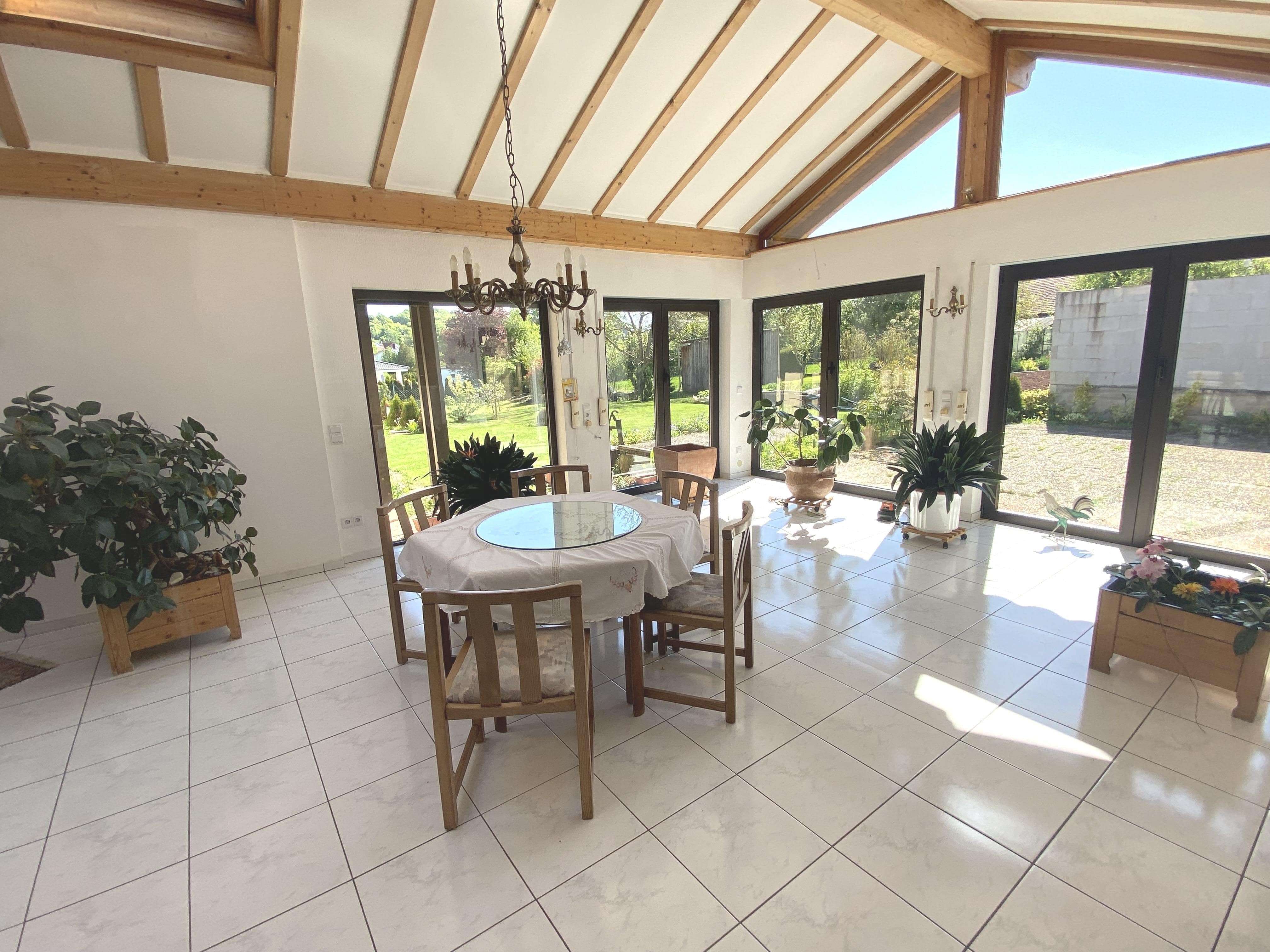 Immobilie in Göllheim - Die Architektur: Weit weg vom Alltäglichen! - Bild 13