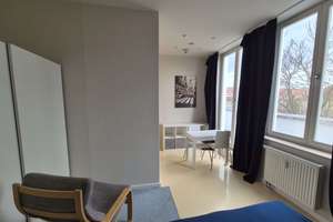 GANZ OBEN ! 1 RAUM-WOHNUNG,  MÖBLIERT, DACHGARTEN! (TG) – August-Bebel-Straße 17B, 1219 Strehlen, Dresden – Vorschaubild 6