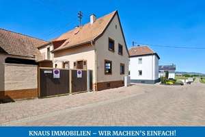 „Viel Raum für Wohnen und Arbeiten – Haus mit Scheune und großem Hof“