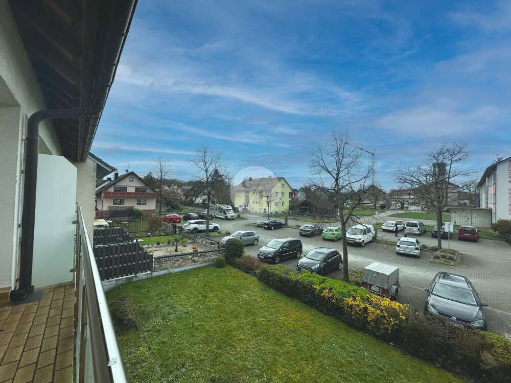 Gepflegte 3-Zimmerwohnung im 1. OG in Hugstetten - sofort verfügbar!, Breisgau Hochschwarzwald Kreis – Bild 1