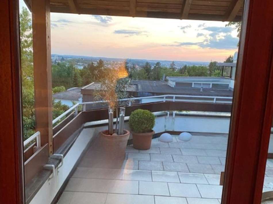 Freisitz mit Blick auf Reutlin