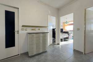 2-Zimmer-Wohnung mit unverbaubarem Weitblick über Lankwitz – Verkauf mit Wohnungsrecht – Die vollständige Adresse der Immobilie erhältst du vom Anbieter., 12247 Lankwitz, Berlin – Vorschaubild 3