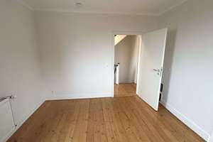 Stilvolles Einfamilienhaus mit Altbaucharme und moderner Ausstattung – Die vollständige Adresse der Immobilie erhältst du vom Anbieter., 69469 Weinheim – Vorschaubild 7