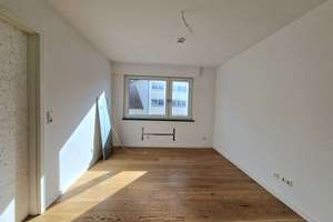 WG-geeignete 3-Zimmer-Wohnung mit zwei Balkonen und optimalem Grundriss – Die vollständige Adresse der Immobilie erhältst du vom Anbieter., 70190 Kernerviertel, Stuttgart – Vorschaubild 5