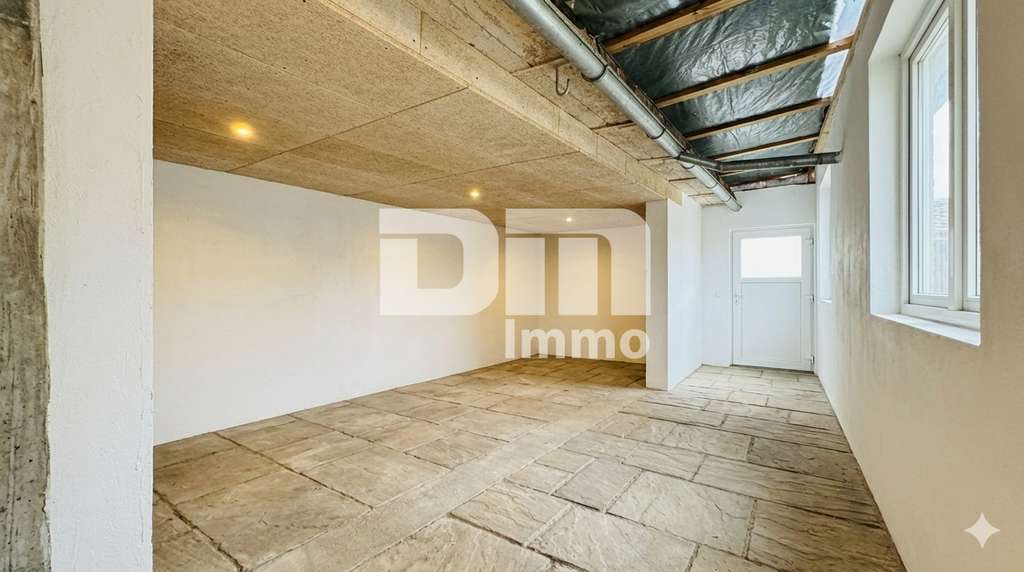 Immobilie in Dingelstädt - Vollständig kernsaniertes / neu erstelltes EFH in zentraler Lage mit 2 Garagen - Bild 3