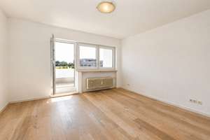 AIGNER - „Dachterrassentraum“ zwischen Blutenburg und Villenkolonie – Die vollständige Adresse der Immobilie erhältst du vom Anbieter., 81245 Obermenzing, München – Vorschaubild 4