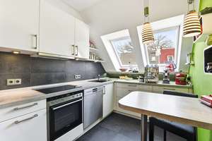 Maisonette-Wohnen mit Süd-Balkon – Ihr neues Zuhause erwartet Sie – Die vollständige Adresse der Immobilie erhältst du vom Anbieter., 22607 Groß Flottbek, Hamburg – Vorschaubild 6
