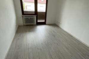 Schöne-helle - frisch  renovierte 2-ZKB-Balkon -Wohnung ! – Kreuzstr 72, 55120 Mombach, Mainz – Vorschaubild 2