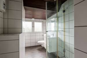 Welcome Home! Modernisierte 4,5- Raum-Dachgeschosswohnung mit rd. 93,9 m² und Garage in Frohnhausen  – Die vollständige Adresse der Immobilie erhältst du vom Anbieter., 45145 Frohnhausen, Essen – Vorschaubild 8