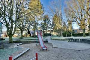 Ruhig gelegenes, Anwesen mit blickgeschütztem Garten in bevorzugter Lage von Heiderhof – Bonn – Vorschaubild 9