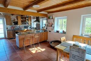 EEK A: Großes Einfamilienhaus mit Anbau  und 5.600qm Grund in absoluter Alleinlage Nähe Velden! – Die vollständige Adresse der Immobilie erhältst du vom Anbieter., 84181 Neufraunhofen – Vorschaubild 13