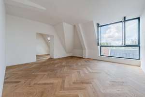 moderne 4-Zimmer Dachgeschosswohnung in zentraler Lage! – Die vollständige Adresse der Immobilie erhältst du vom Anbieter., 13355 Gesundbrunnen, Berlin – Vorschaubild 3