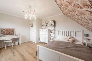 Bremerhaven - Leherheide // Eleganz trifft Komfort – Ihre Stadtvilla mit Stil – Die vollständige Adresse der Immobilie erhältst du vom Anbieter., 27578 Leherheide, Bremerhaven – Vorschaubild 63