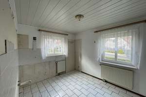 Gepflegtes 2-3 Familienhaus in Bietigheim mit 3 Garagen und Stellplätzen – Die vollständige Adresse der Immobilie erhältst du vom Anbieter., 74321 Bietigheim-Bissingen – Vorschaubild 4