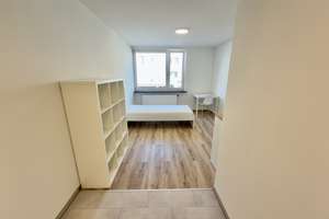Modernes Zimmer mitten im Herzen von Neu-Ulm – Erstbezug nach Renovierung! – Die vollständige Adresse der Immobilie erhältst du vom Anbieter., 89231 Neu-Ulm – Vorschaubild 3