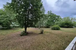 Property thumbnail 9