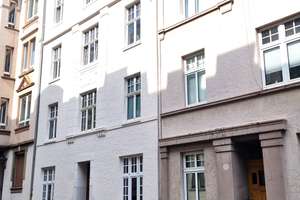 IMWRC – Heckinghausen bietet denkmalgeschütztes MFH mit hübscher Fassade! – Die vollständige Adresse der Immobilie erhältst du vom Anbieter., 42289 Heckinghausen, Wuppertal – Vorschaubild 3