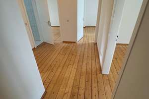 Renovierte 3-Zimmer Wohnung in Holsterhausen+ großzügiger Wohnküche – Planckstraße 92, 45147 Holsterhausen, Essen – Vorschaubild 2