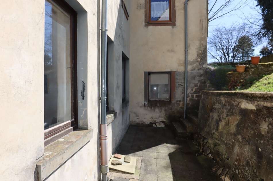 Mehrfamilienhaus mit ehem. Ökonomiegebäude, als Doppelgarage genutzt, Bongard (6), Vulkaneifel Kreis – Bild 3