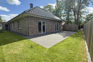 Zentrum! Junger Bungalow, KfW 55 Energie mit Garage, Kaminofen, EBK. Kleines Grundstück… – Leer (Kreis) – Vorschaubild 6