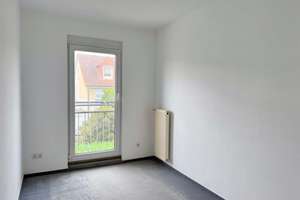 Bezugsfrei! Baujahr 2000 | 2 Pkw-Stellplätze | ausgebautes Studio | Gäste-WC | Keller | Garten – Die vollständige Adresse der Immobilie erhältst du vom Anbieter., 4158 Wiederitzsch, Leipzig – Vorschaubild 15