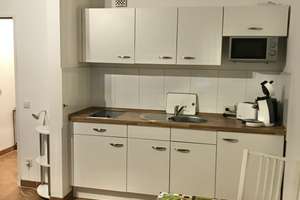 Direkt v. Eigentümer zu erwerben, Möbliertes bezugsfreies Apartment in Mülheim Nähe Rhein Top!