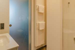Möblierte Wohnung auf Zeit zu vermieten: – 60313 Innenstadt, Frankfurt am Main – Vorschaubild 14